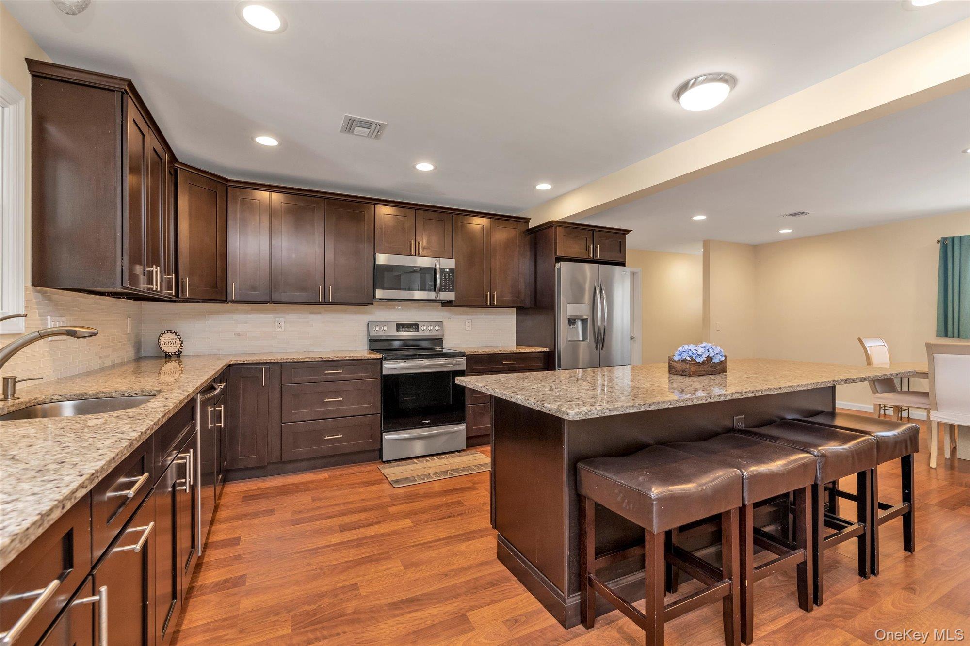 1590 Beech Street, Atlantic Beach, NY 11509