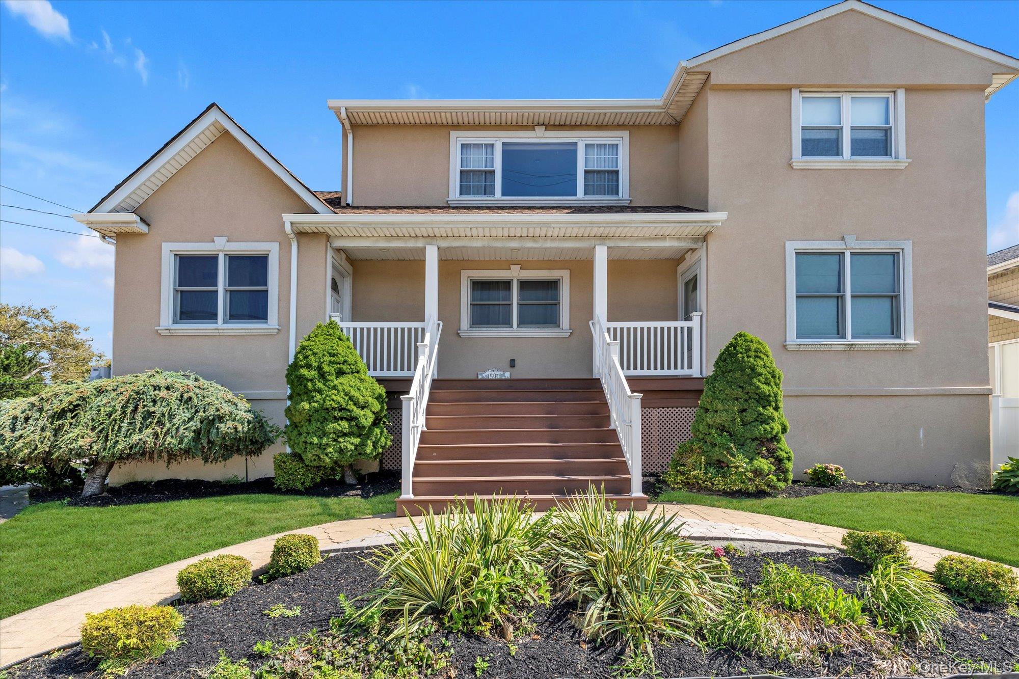 1590 Beech Street, Atlantic Beach, NY 11509