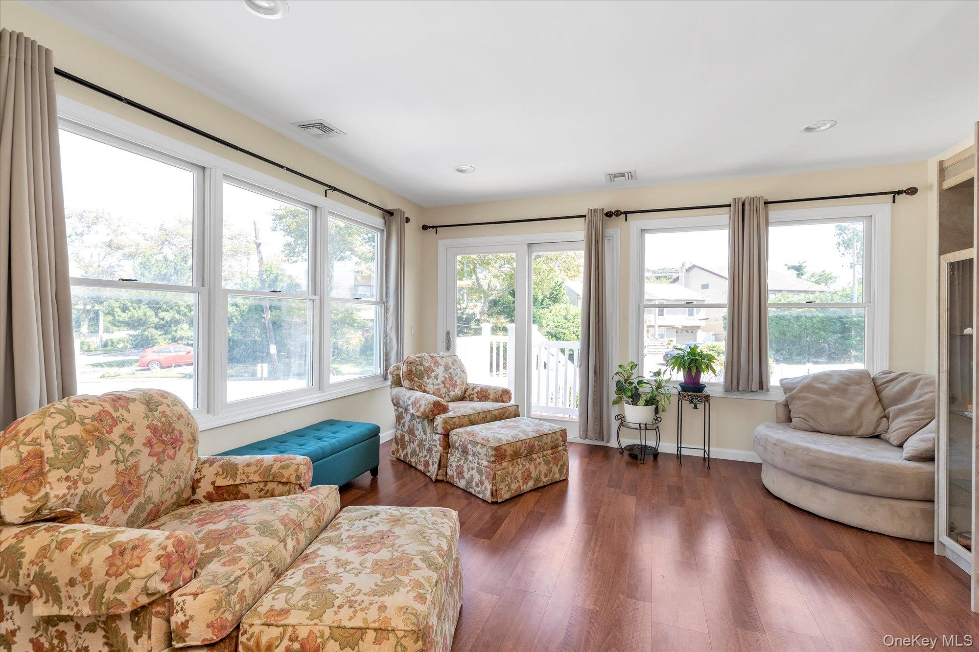 1590 Beech Street, Atlantic Beach, NY 11509