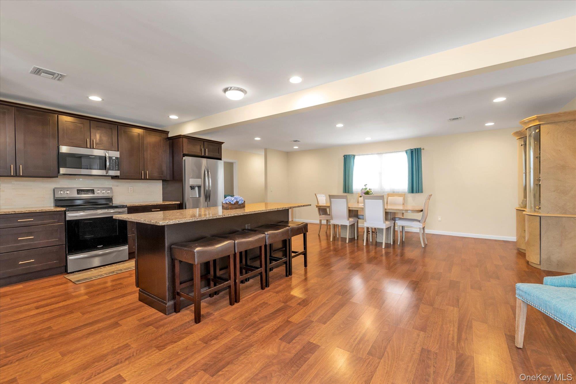 1590 Beech Street, Atlantic Beach, NY 11509