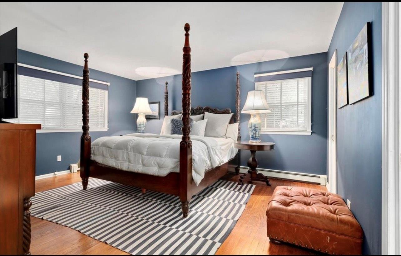 240 Plainview Road, Woodbury, NY 11797