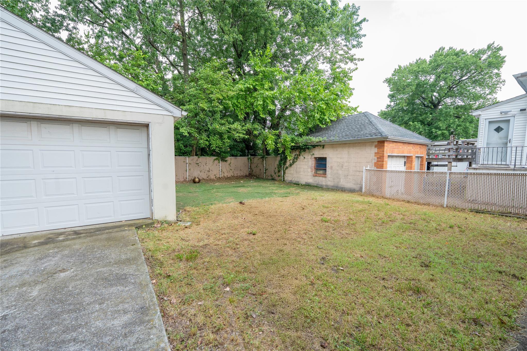 1215 Fairfax Avenue, Bronx, NY 10465