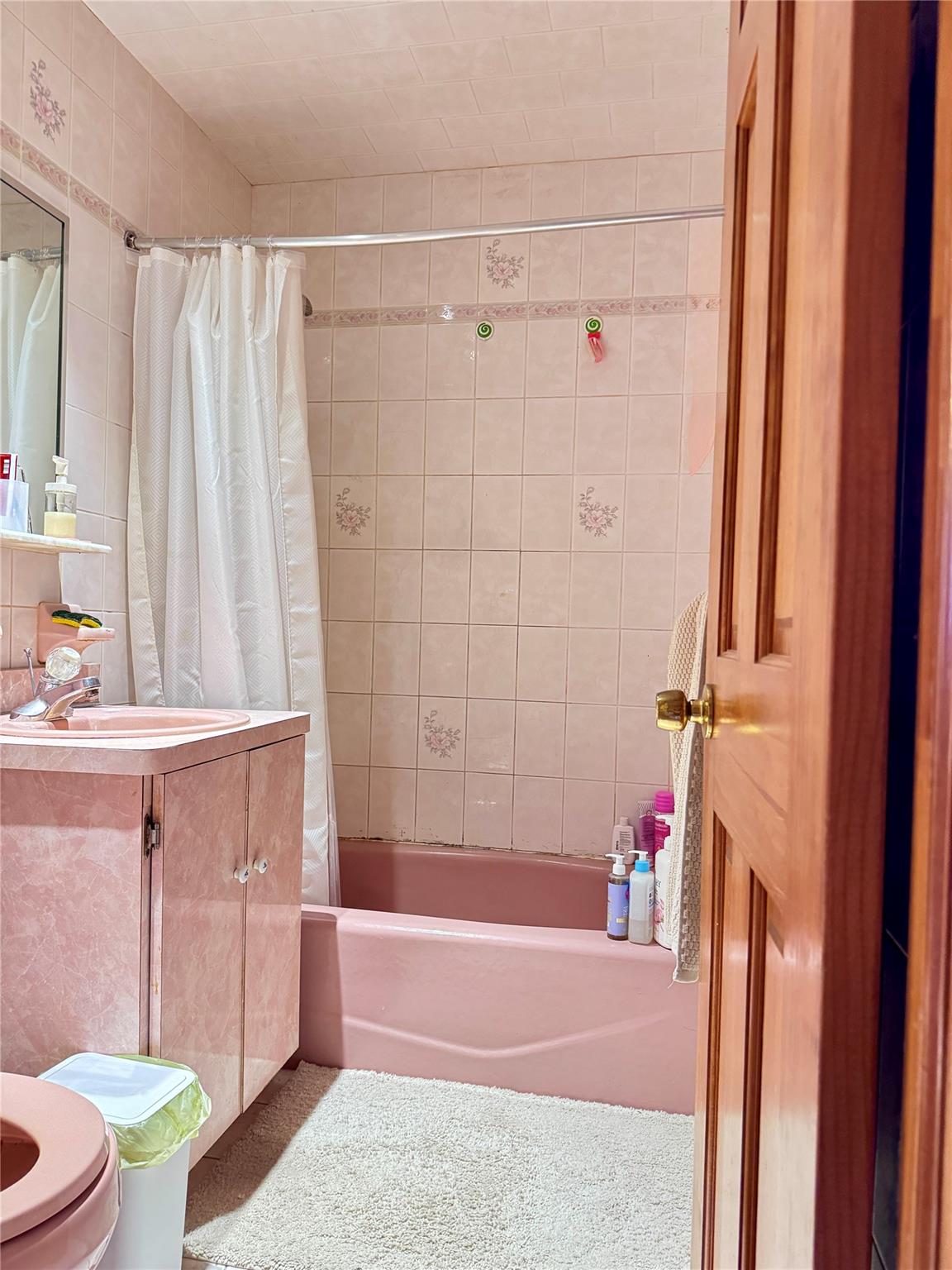 2016 E. 28th Street, Brooklyn, NY 11229