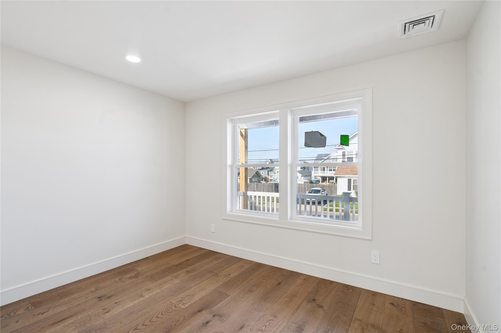 771 S 9th Street, Lindenhurst, NY 11757