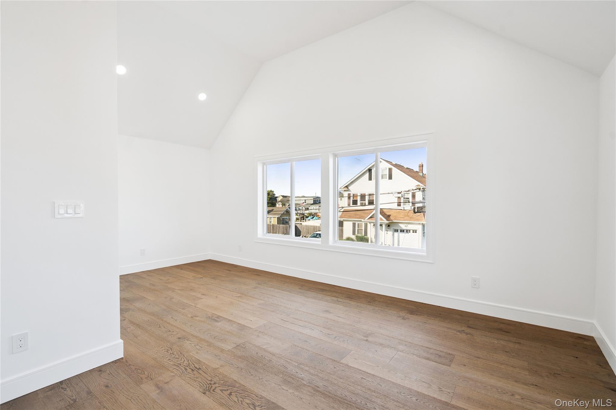 771 S 9th Street, Lindenhurst, NY 11757