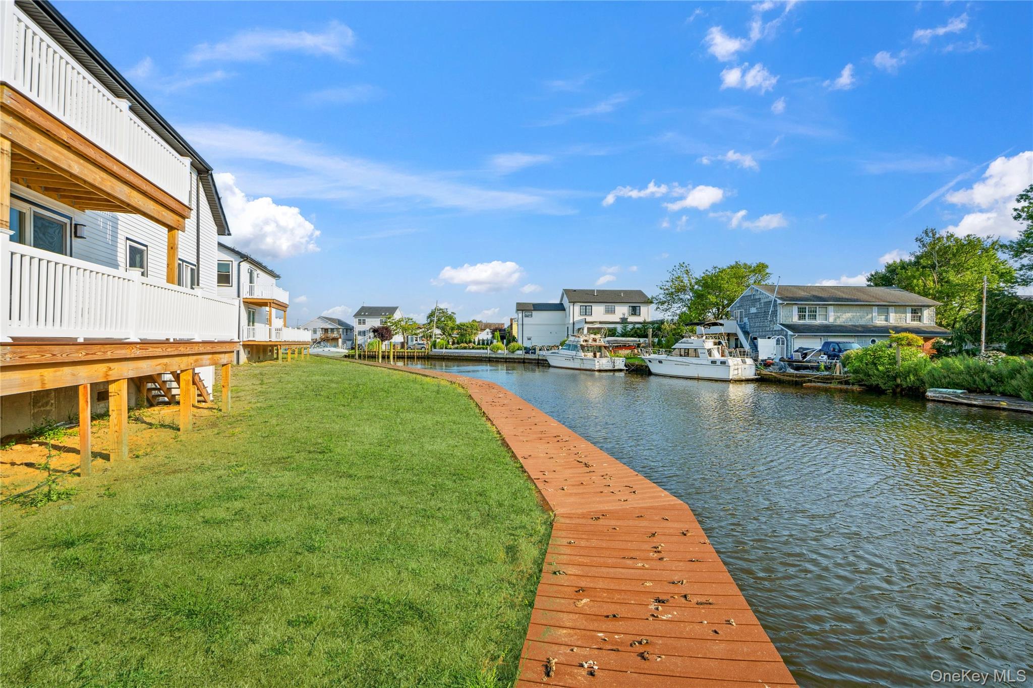 771 S 9th Street, Lindenhurst, NY 11757