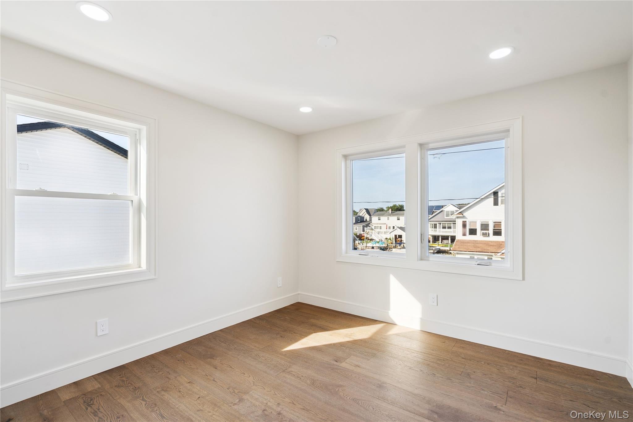 771 S 9th Street, Lindenhurst, NY 11757