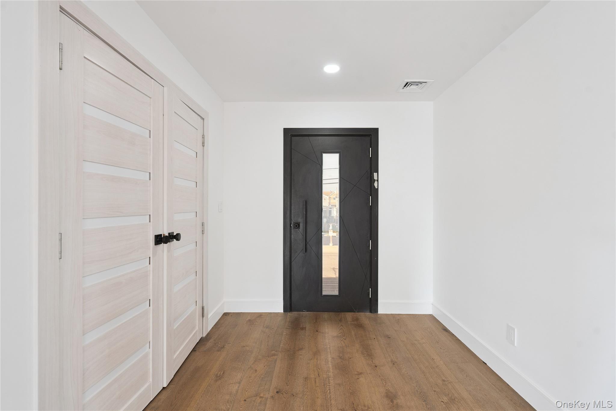 771 S 9th Street, Lindenhurst, NY 11757