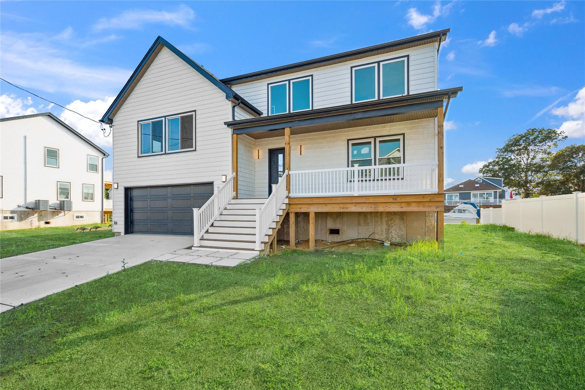 771 S 9th Street, Lindenhurst, NY 11757