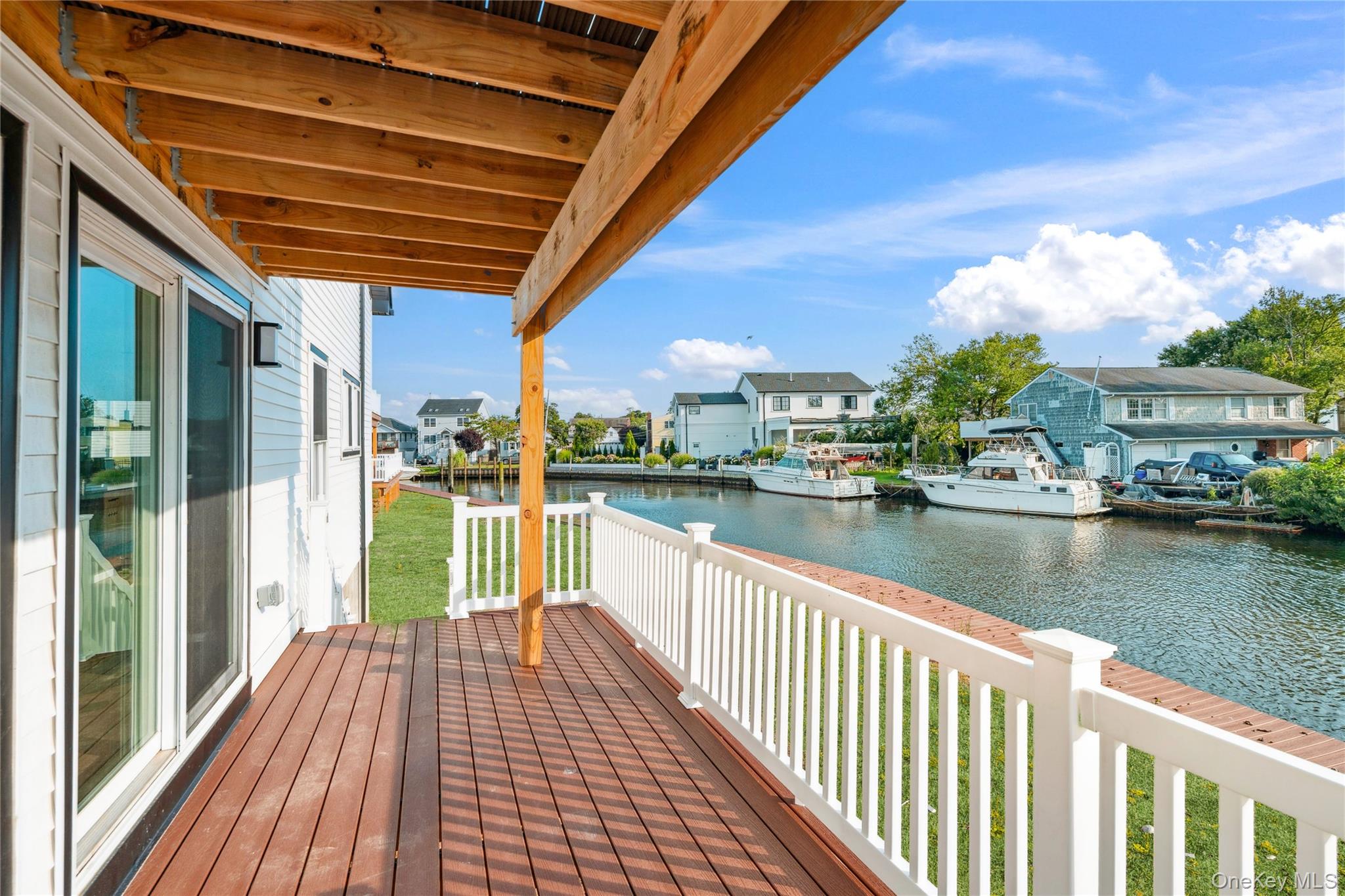 771 S 9th Street, Lindenhurst, NY 11757