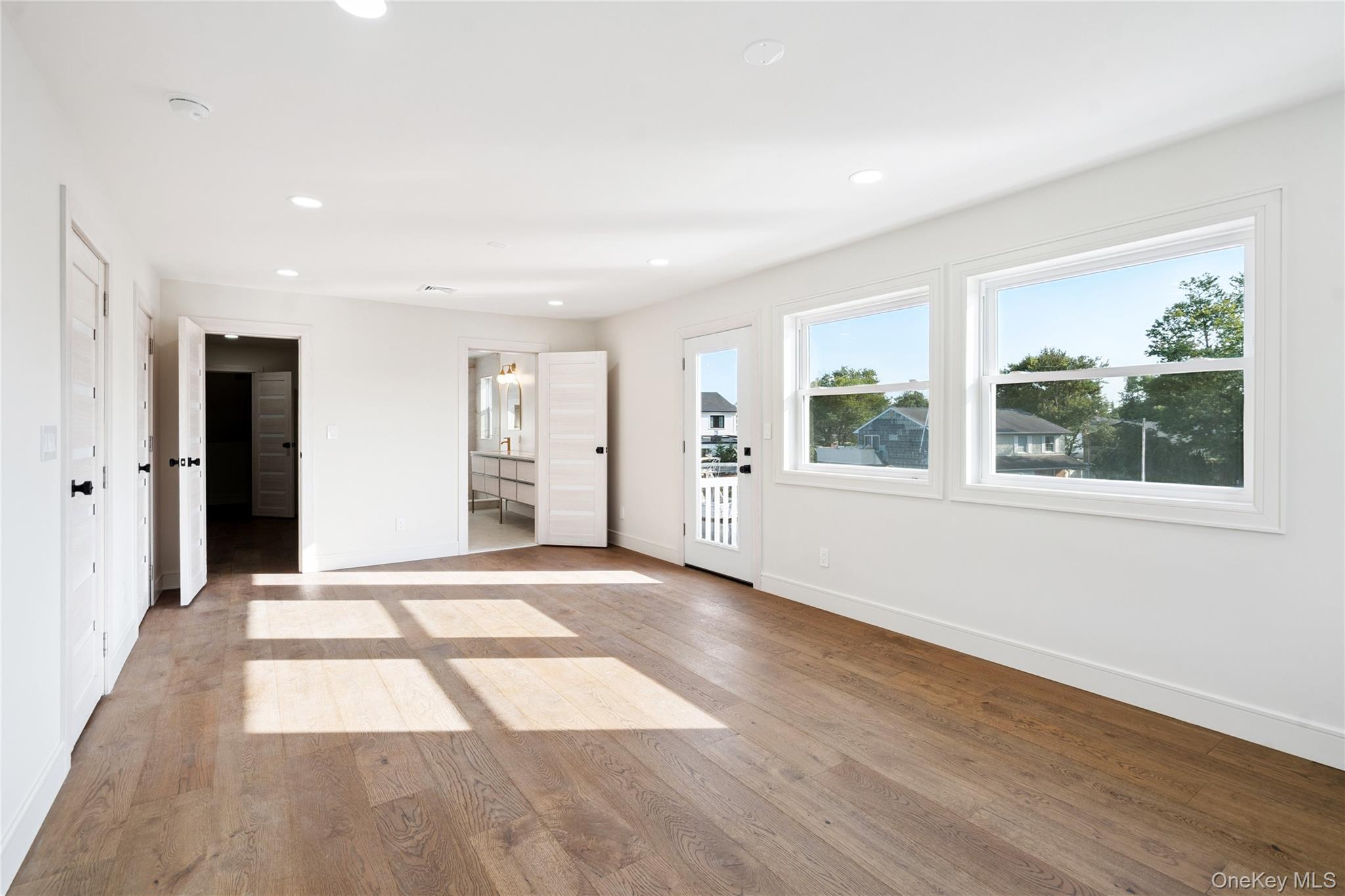 771 S 9th Street, Lindenhurst, NY 11757