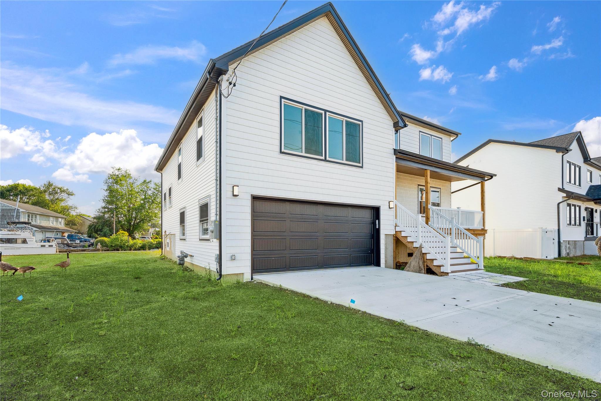 771 S 9th Street, Lindenhurst, NY 11757