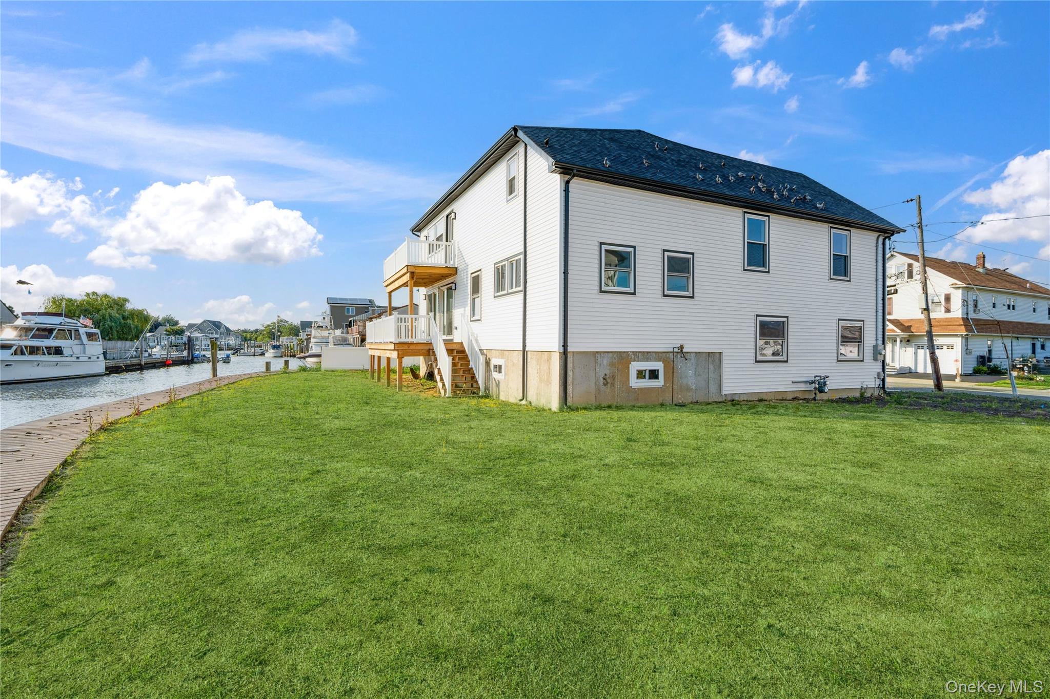 771 S 9th Street, Lindenhurst, NY 11757