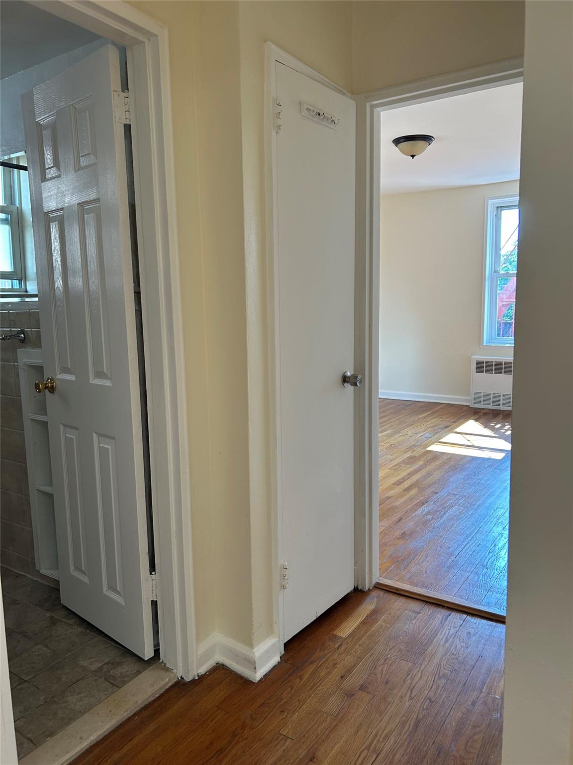 33-05 90 Street # 4K, Jackson Heights, NY 11372