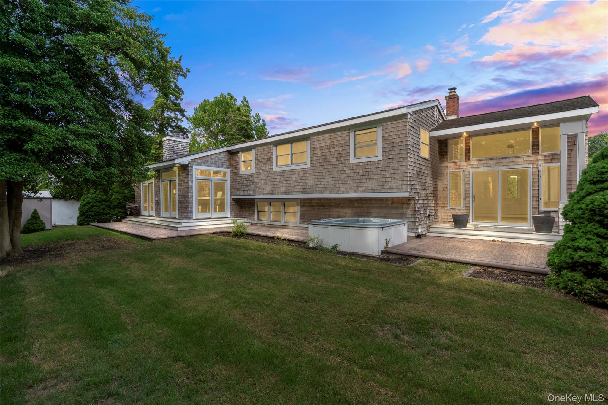 324 Durkee Lane, East Patchogue, NY 11772