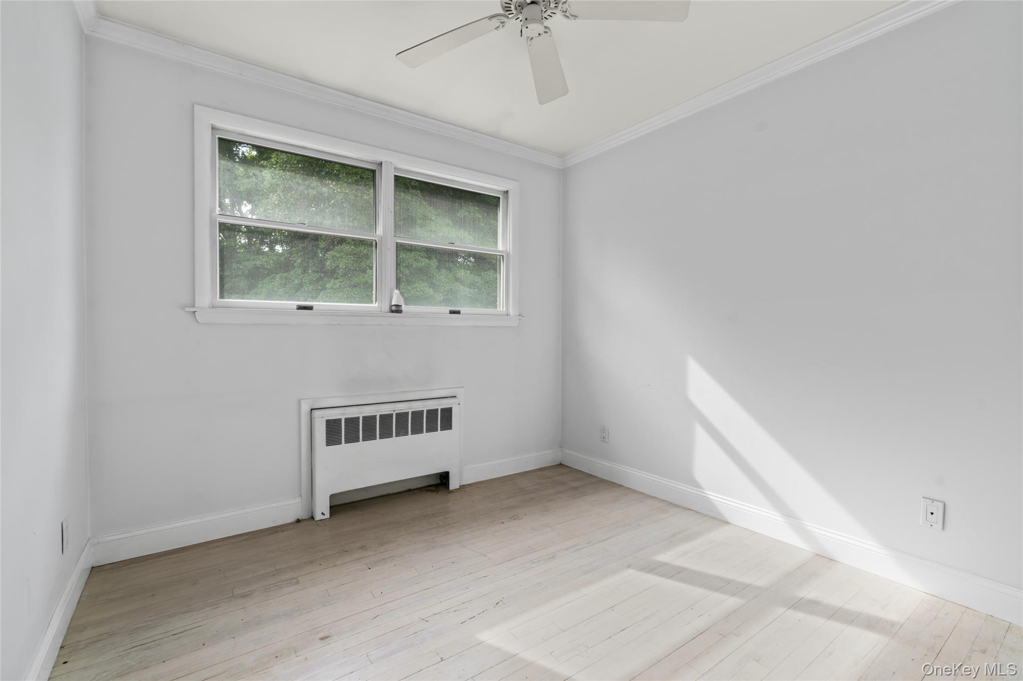 324 Durkee Lane, East Patchogue, NY 11772