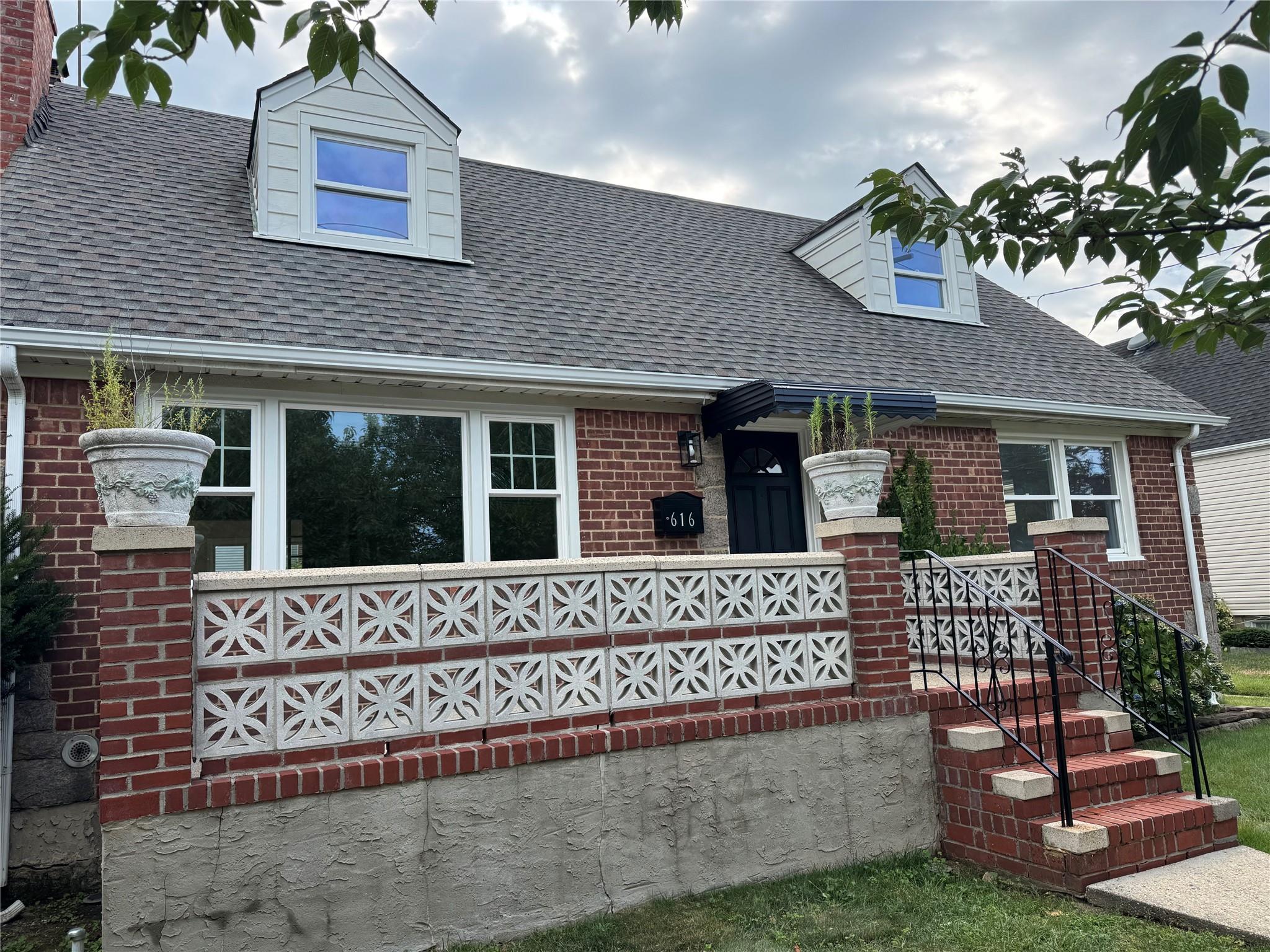 616 William Street, New Hyde Park, NY 11040