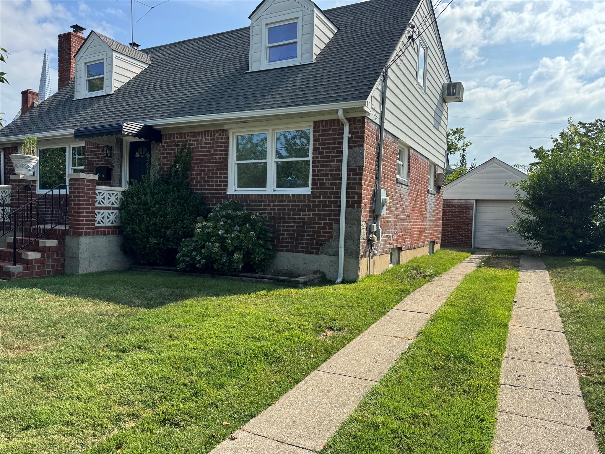 616 William Street, New Hyde Park, NY 11040