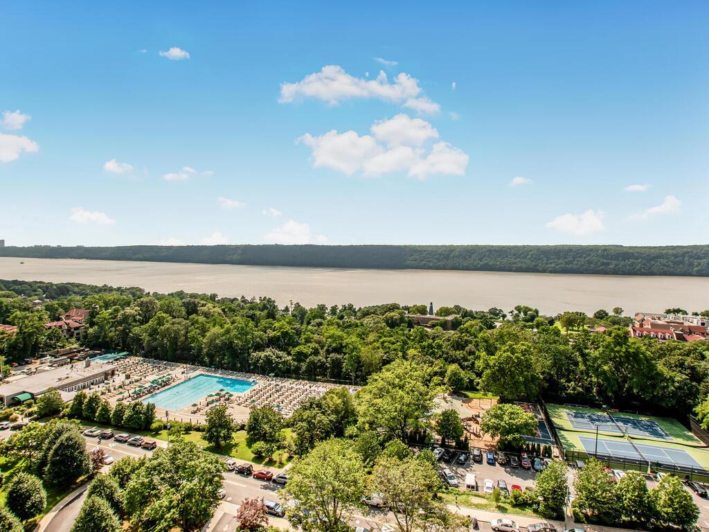 5800 Arlington Avenue # 20L, Bronx, NY 10471