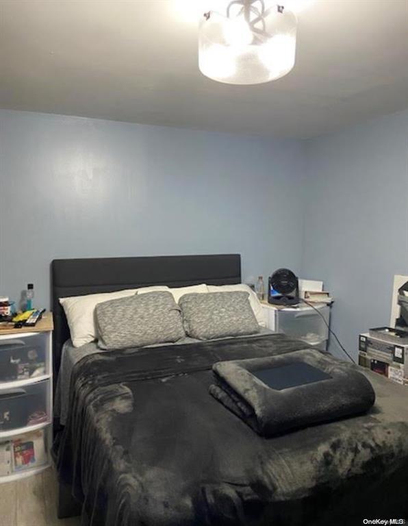 13917 250th Street, Rosedale, NY 11422