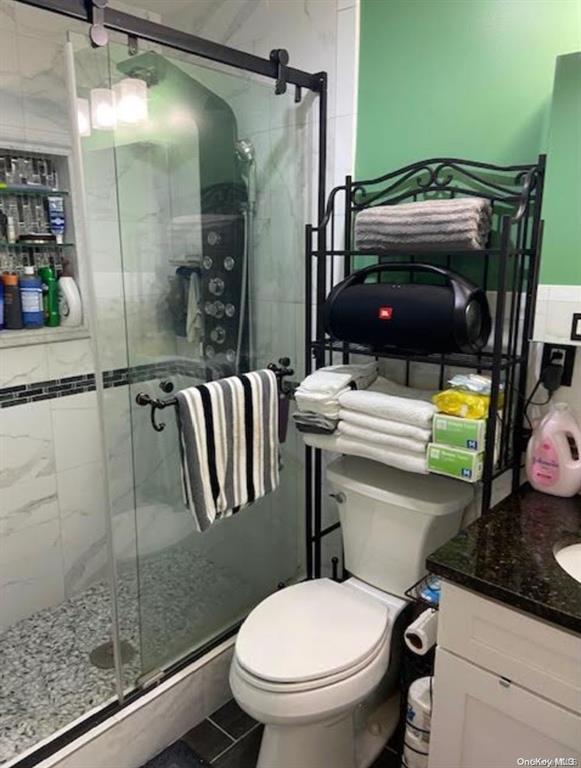 13917 250th Street, Rosedale, NY 11422