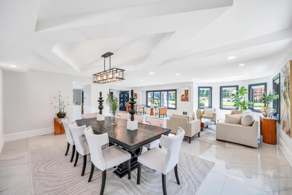 54 Pine Hill Lane, Dix Hills, NY 11746