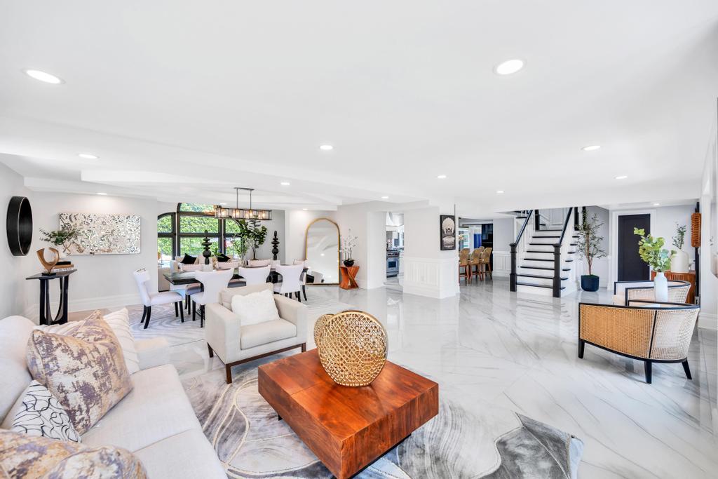 54 Pine Hill Lane, Dix Hills, NY 11746