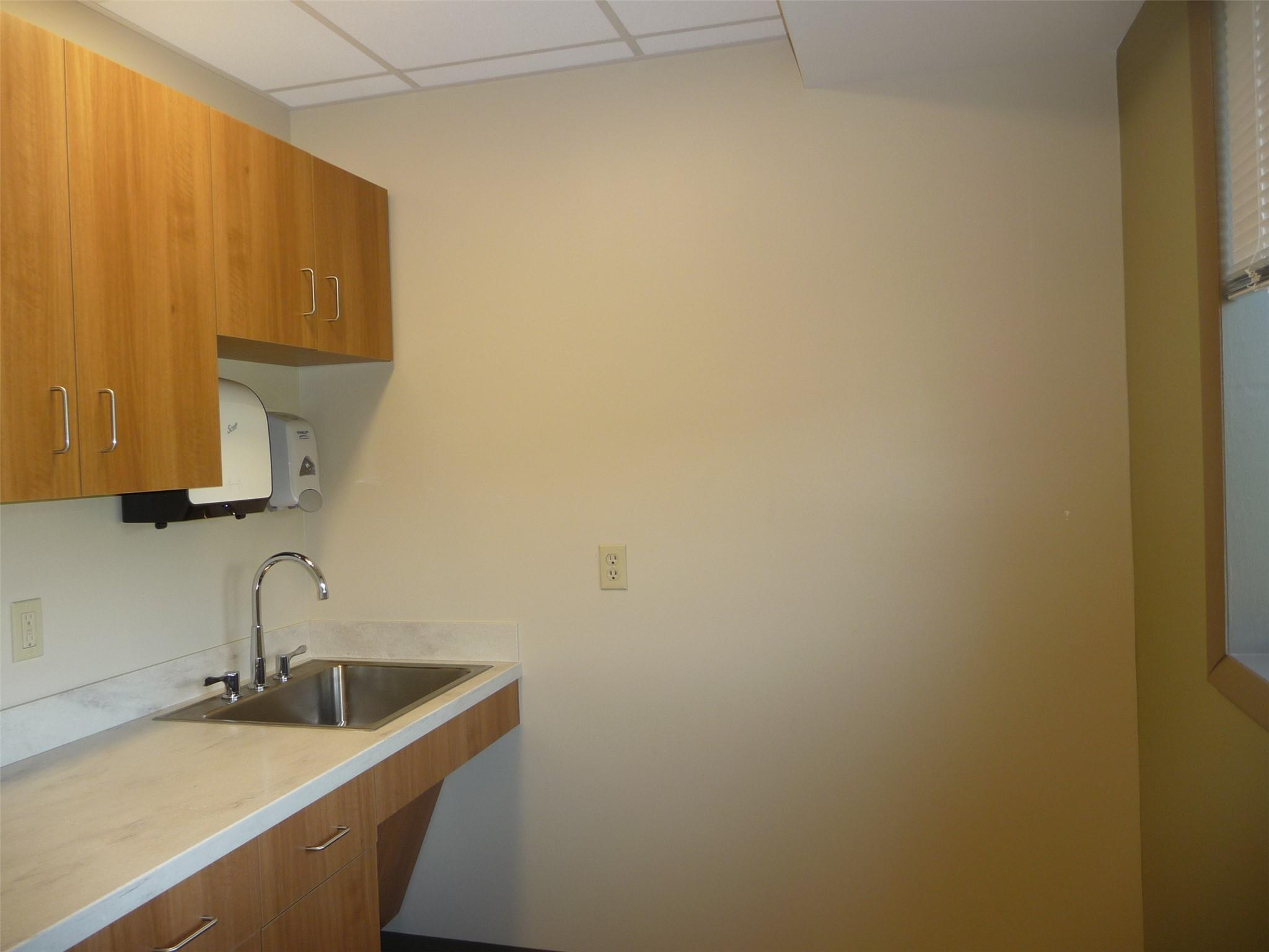 420 E Main Street # 1, Middletown, NY 10940