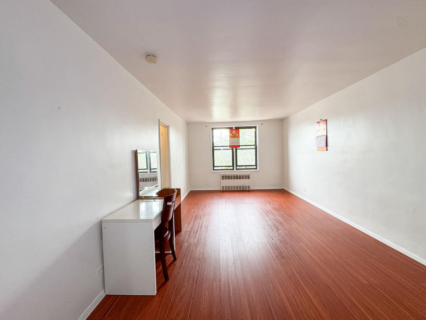 8830 182nd Street # 3F, Hollis, NY 11423