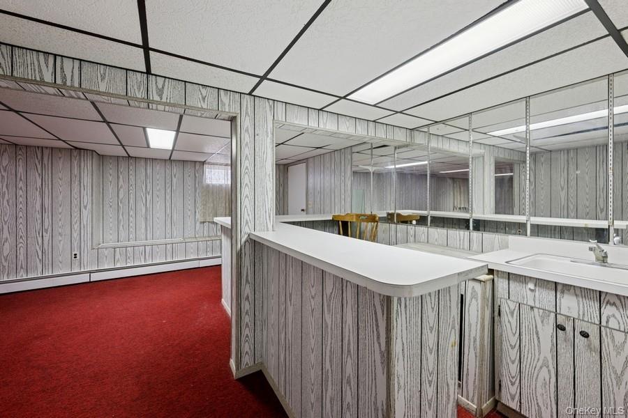 8 Cedar Place, Kings Park, NY 11754