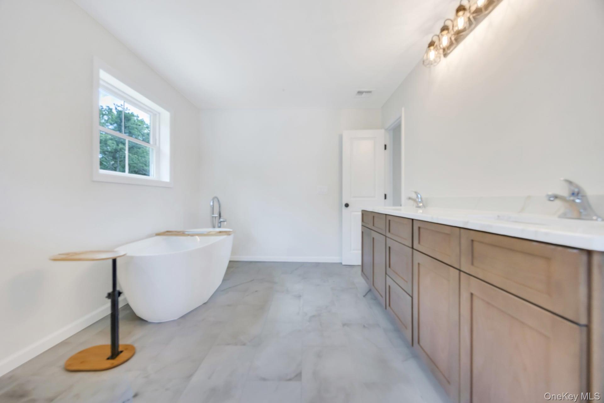 00 Harrison Avenue, Miller Place, NY 11764