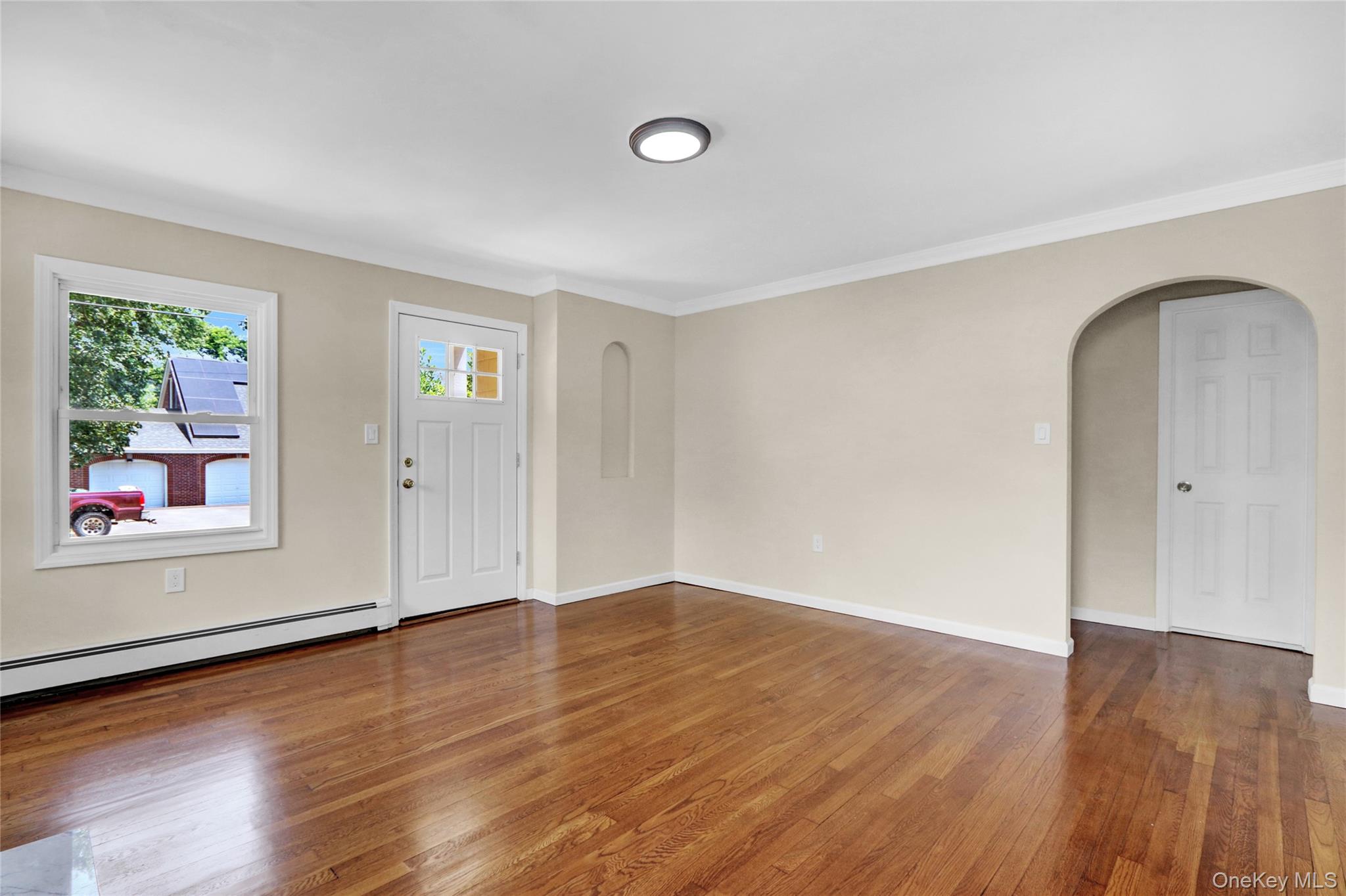 20 Whitman Avenue, Islip, NY 11751