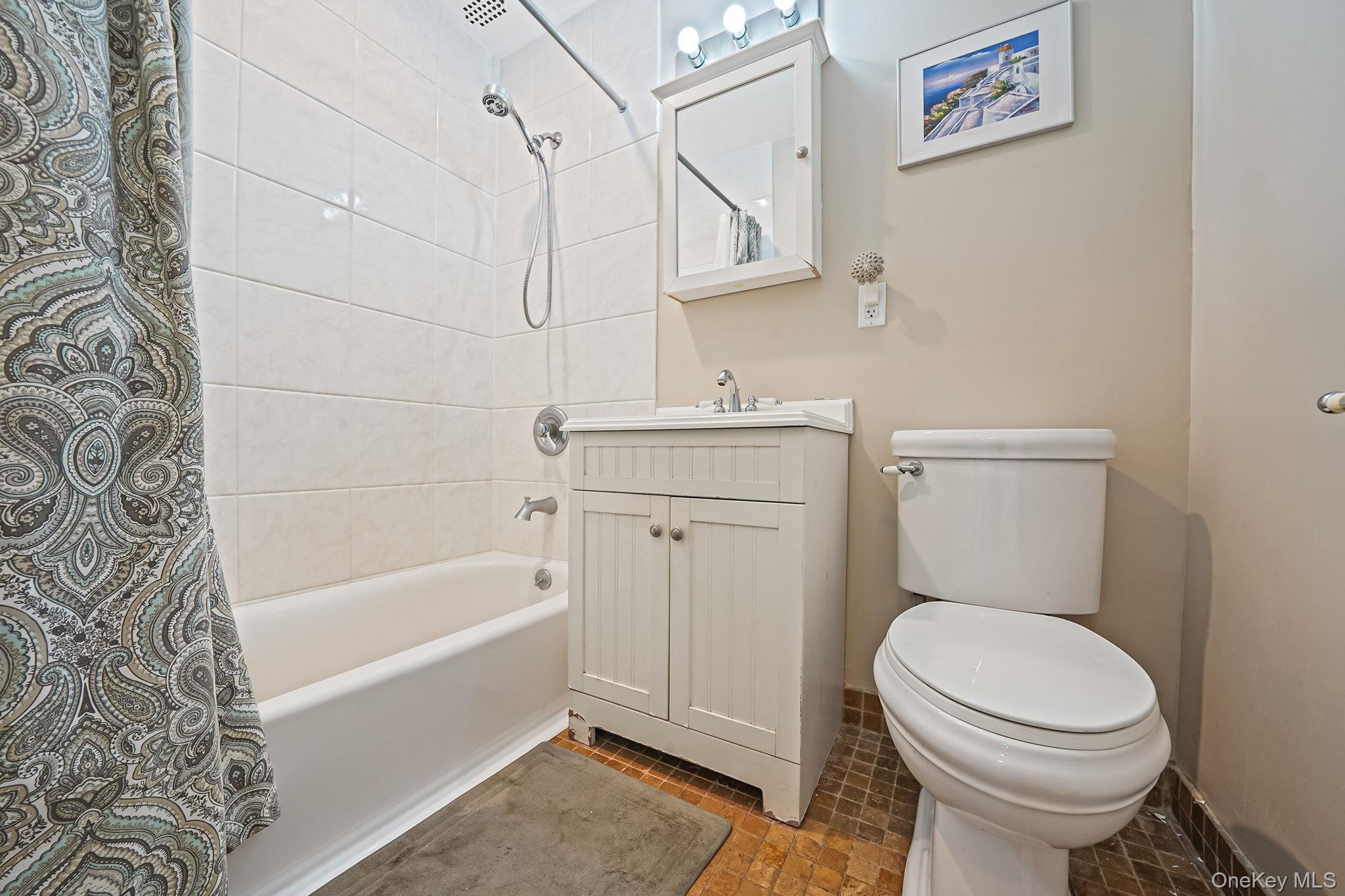 200 Atlantic Avenue # 331, Lynbrook, NY 11563