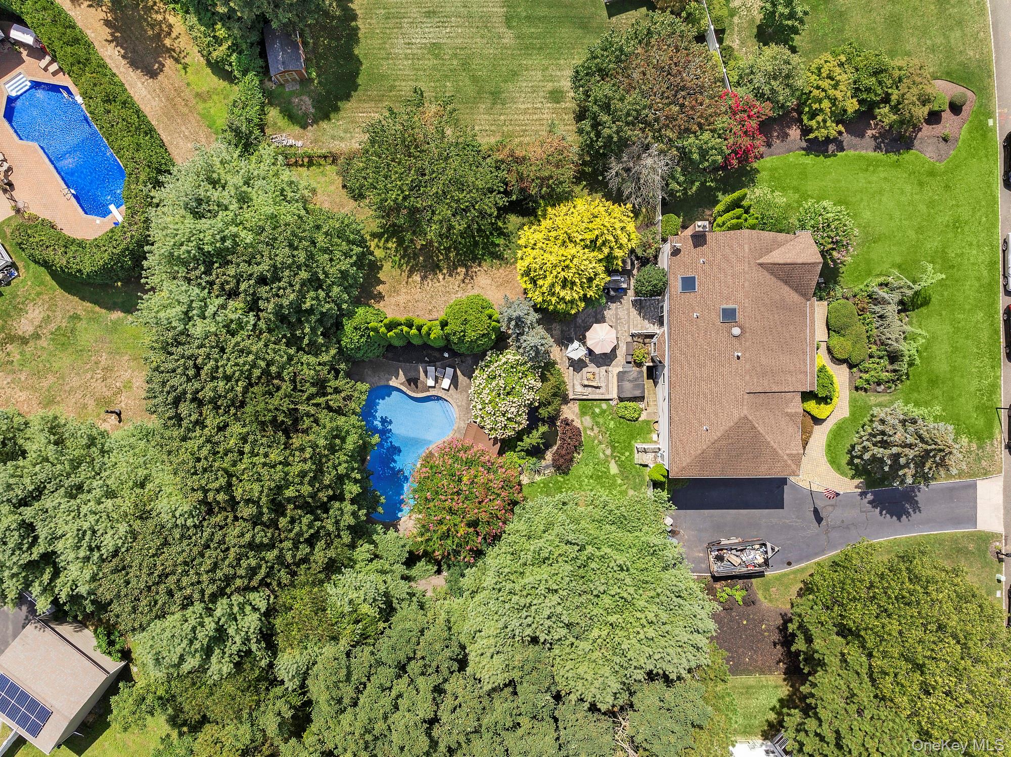 5 Windcrest Drive, Manorville, NY 11949