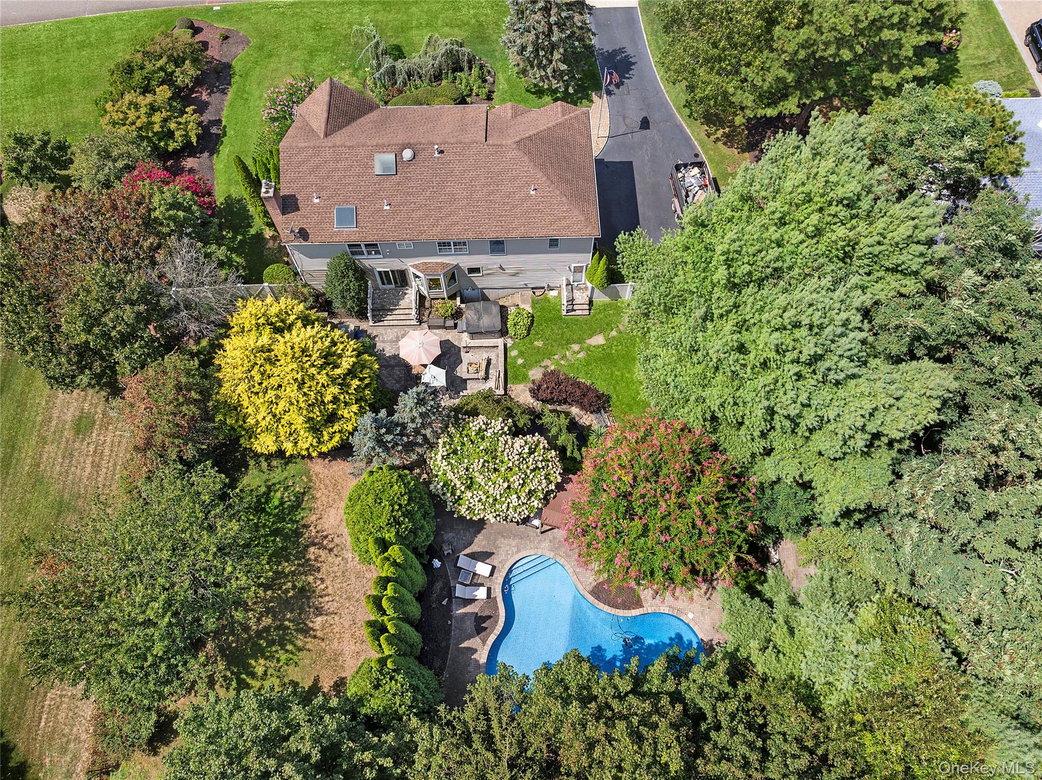 5 Windcrest Drive, Manorville, NY 11949