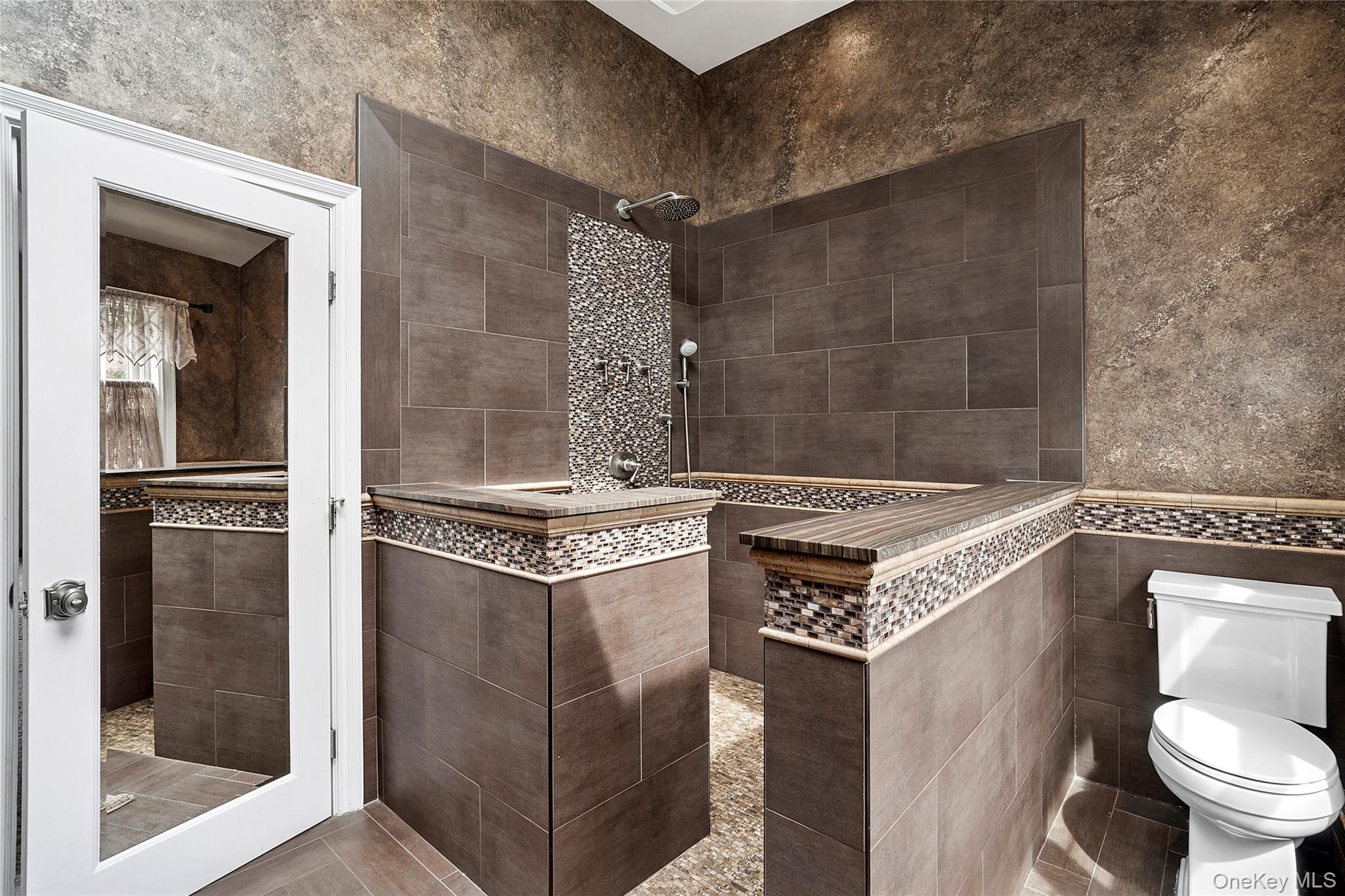 5 Windcrest Drive, Manorville, NY 11949