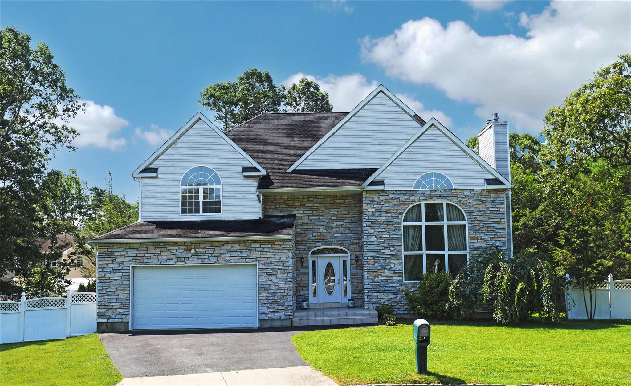 54 Gaetano Lane, Coram, NY 11727