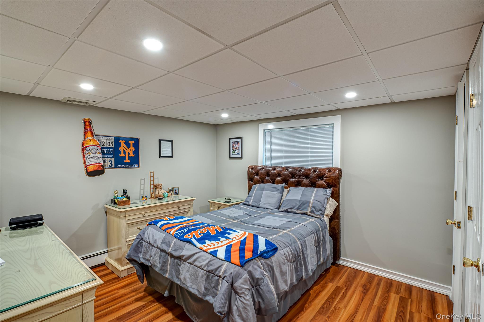 48 Archie Place, West Islip, NY 11795