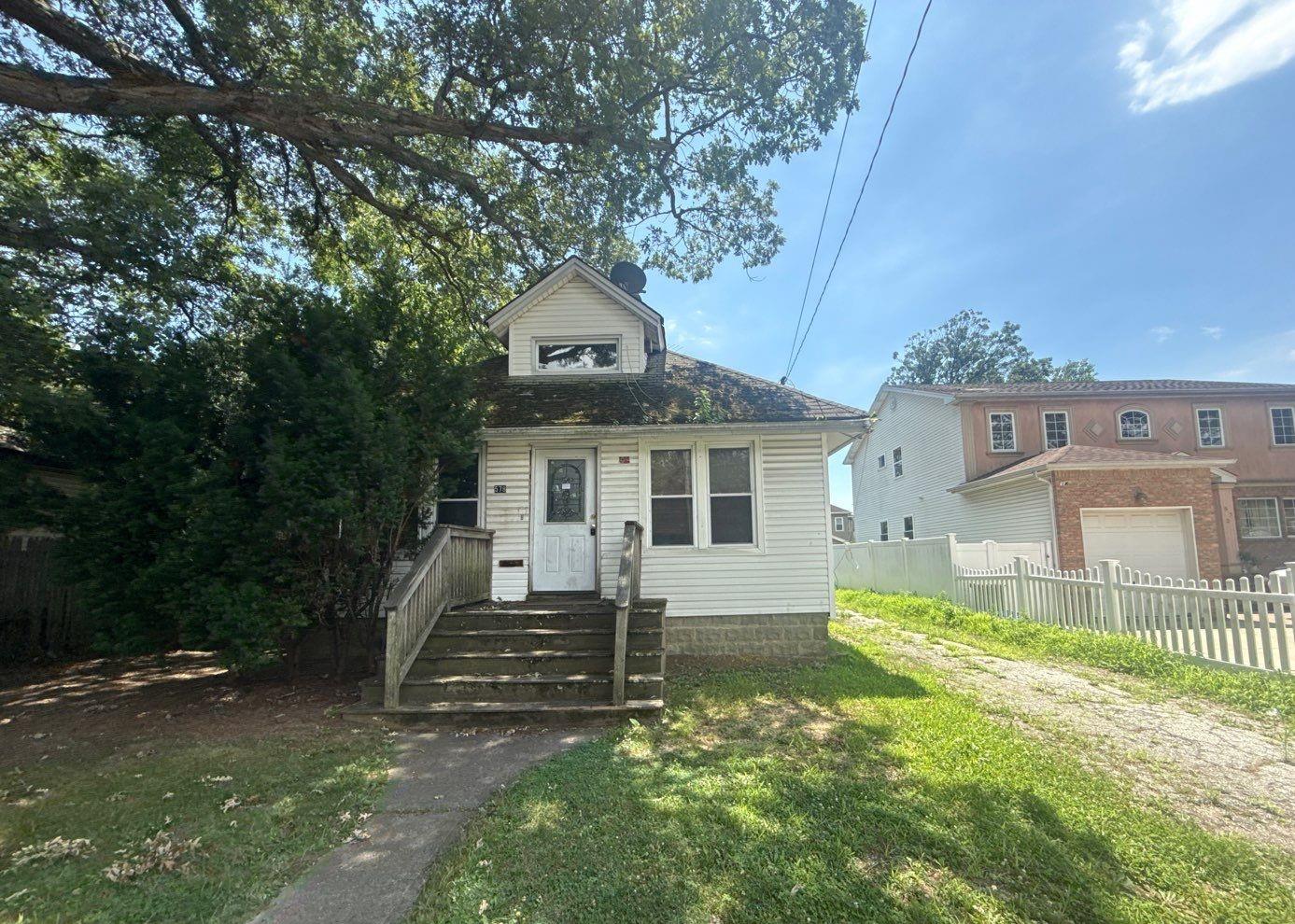 578 Seaman Avenue, Baldwin, NY 11510