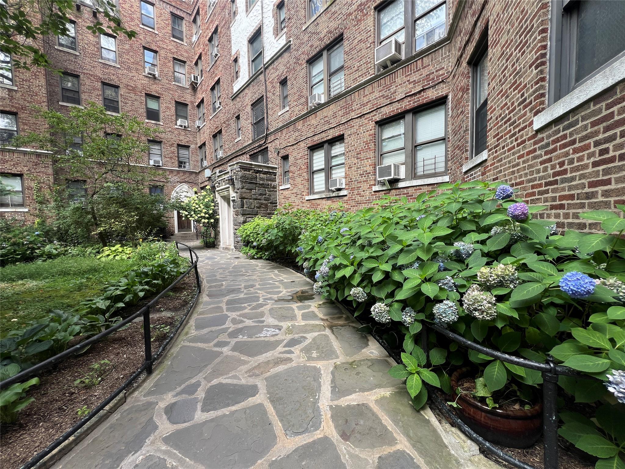 3392 Wayne Avenue # F42, Bronx, NY 10467