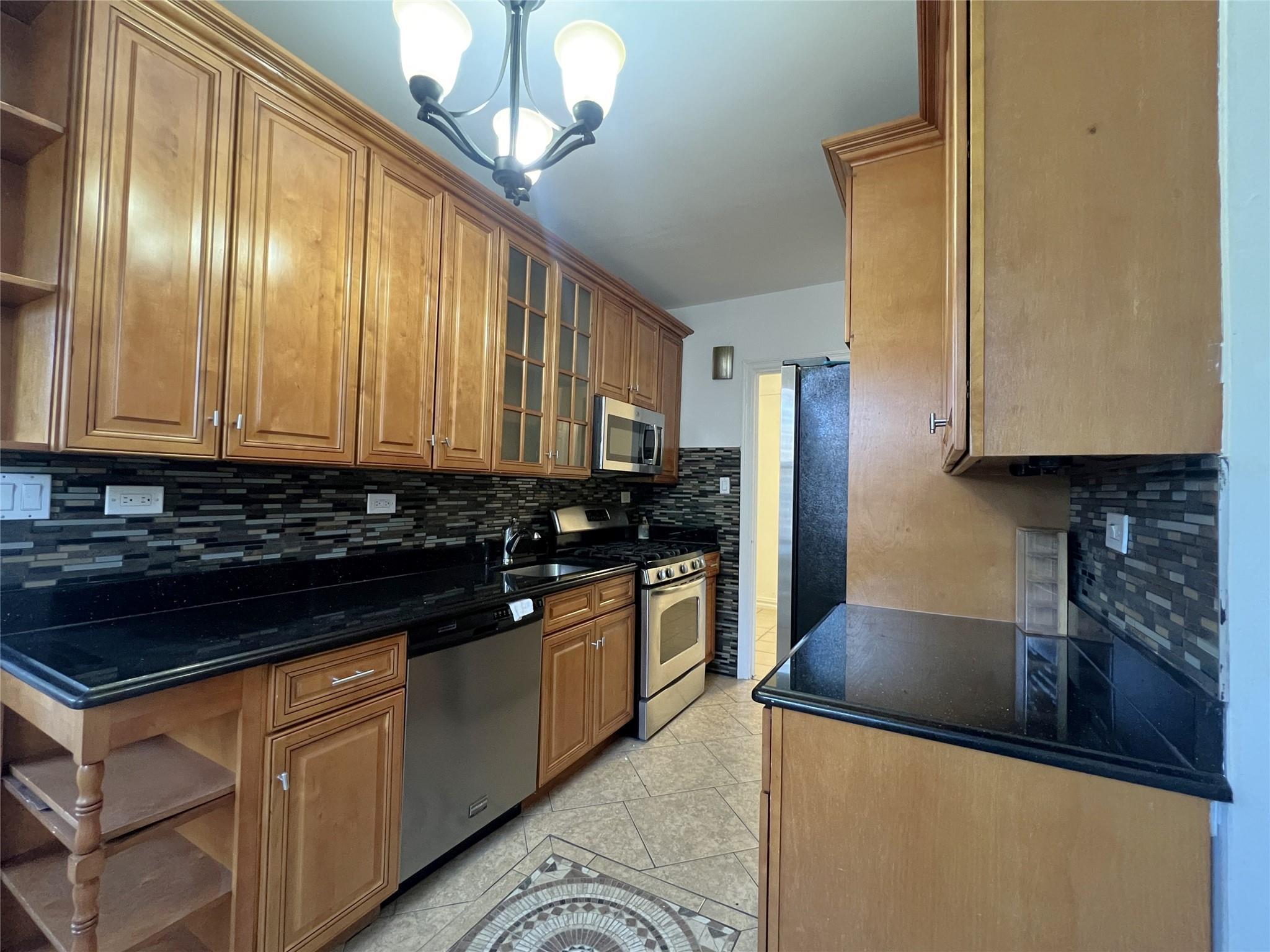 3392 Wayne Avenue # F42, Bronx, NY 10467