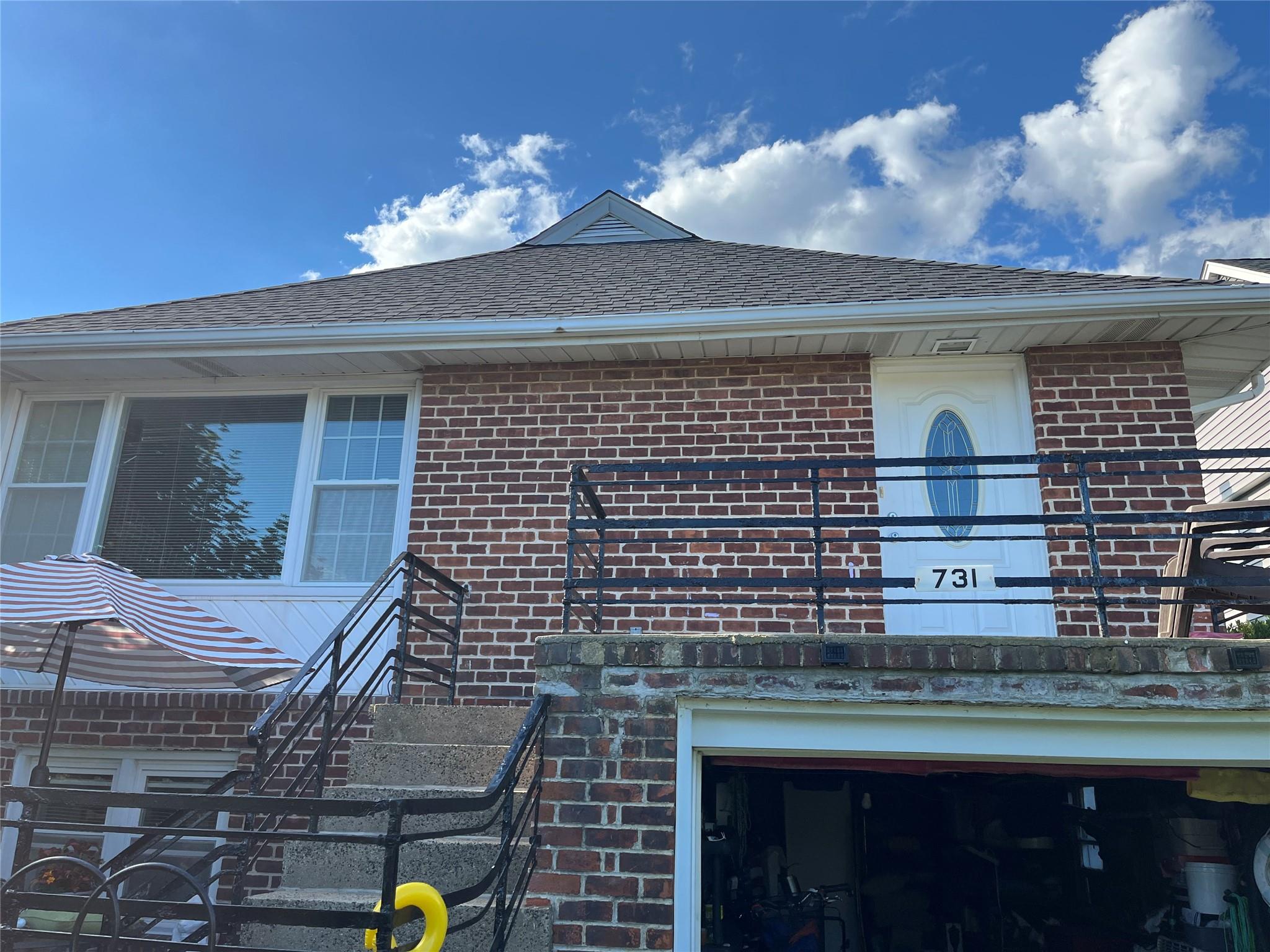 731 E Walnut Street # 2nd floor, Long Beach, NY 11561