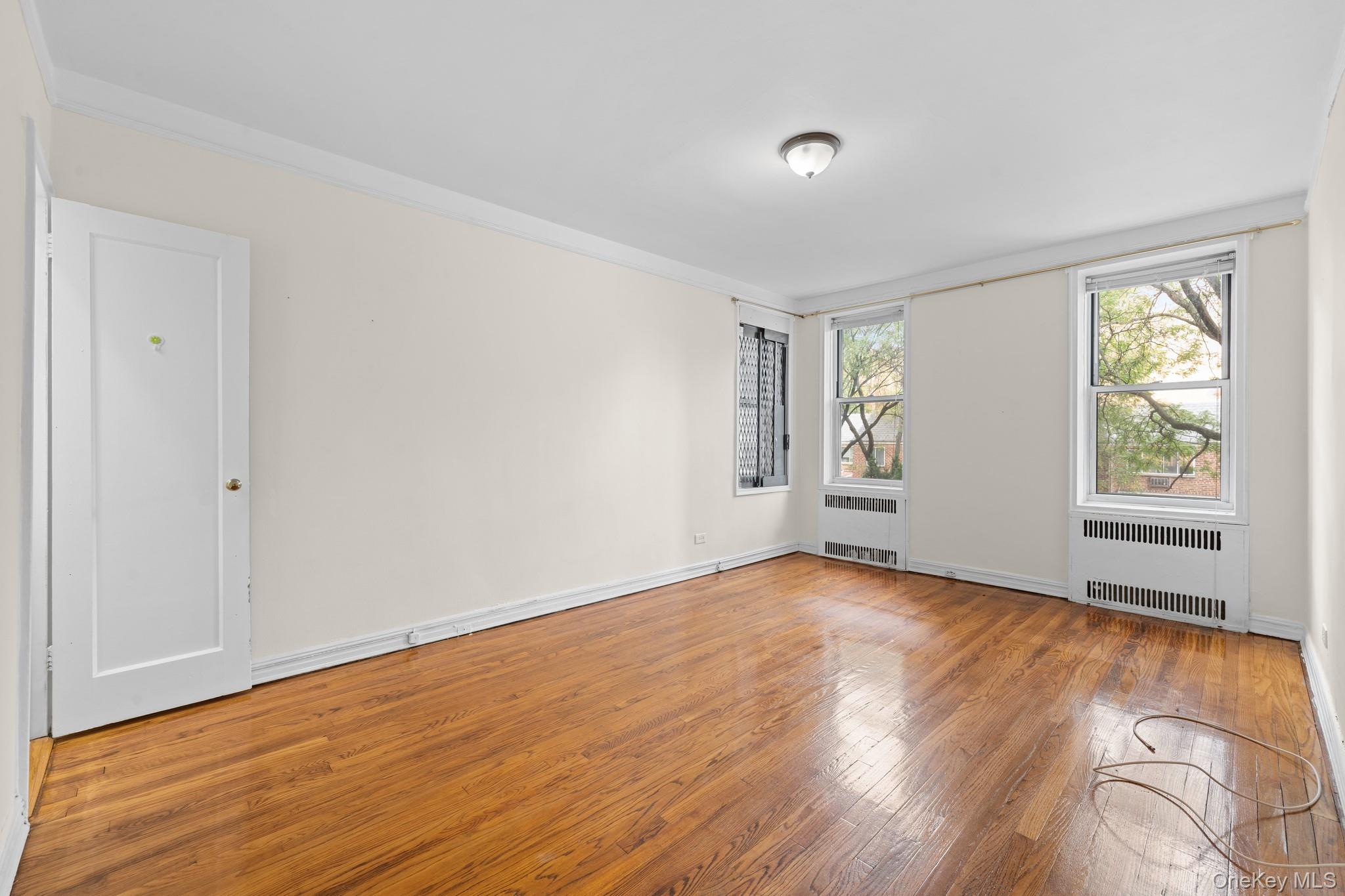 44-10 Ketcham St. # 3F, Elmhurst, NY 11373