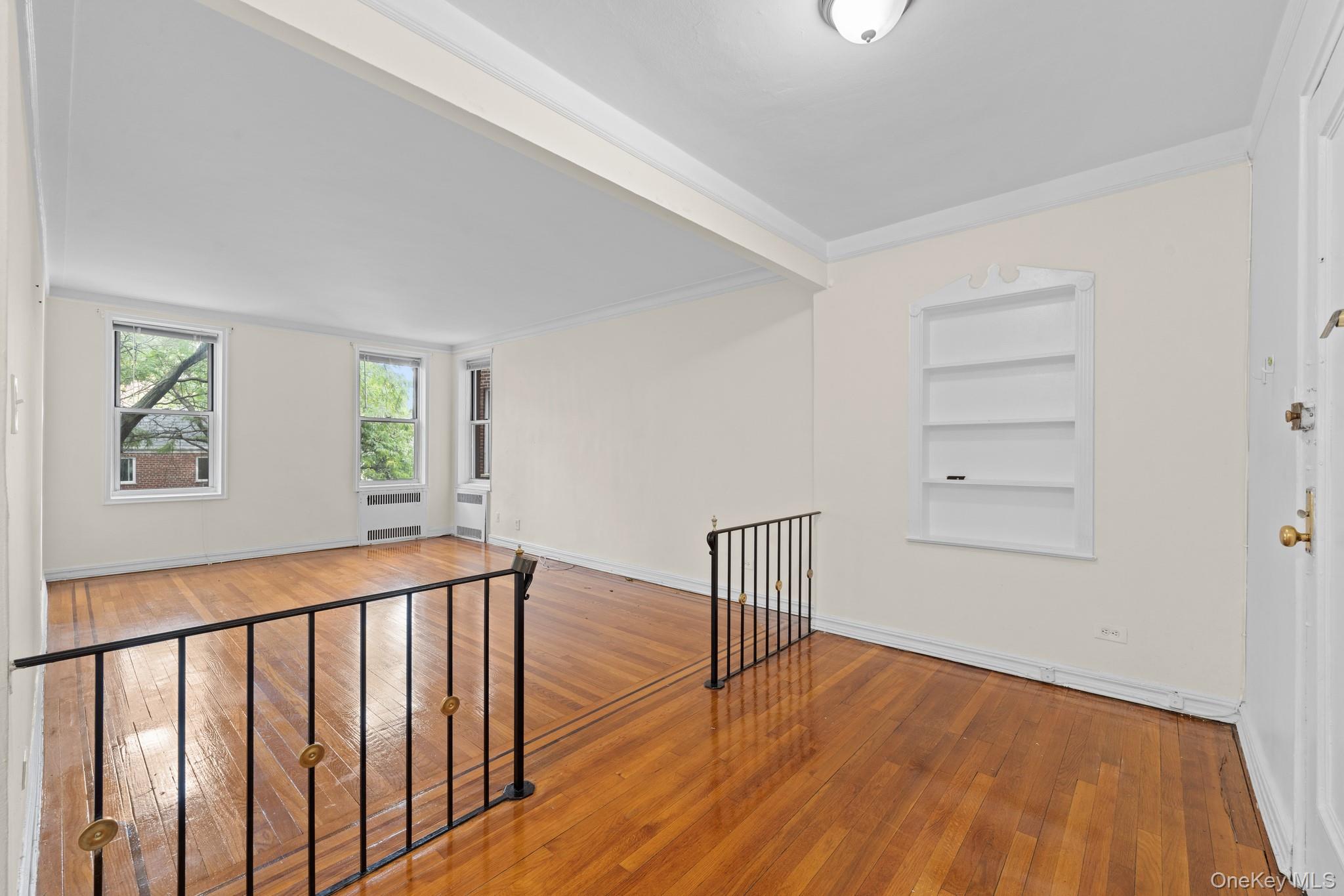 44-10 Ketcham St. # 3F, Elmhurst, NY 11373