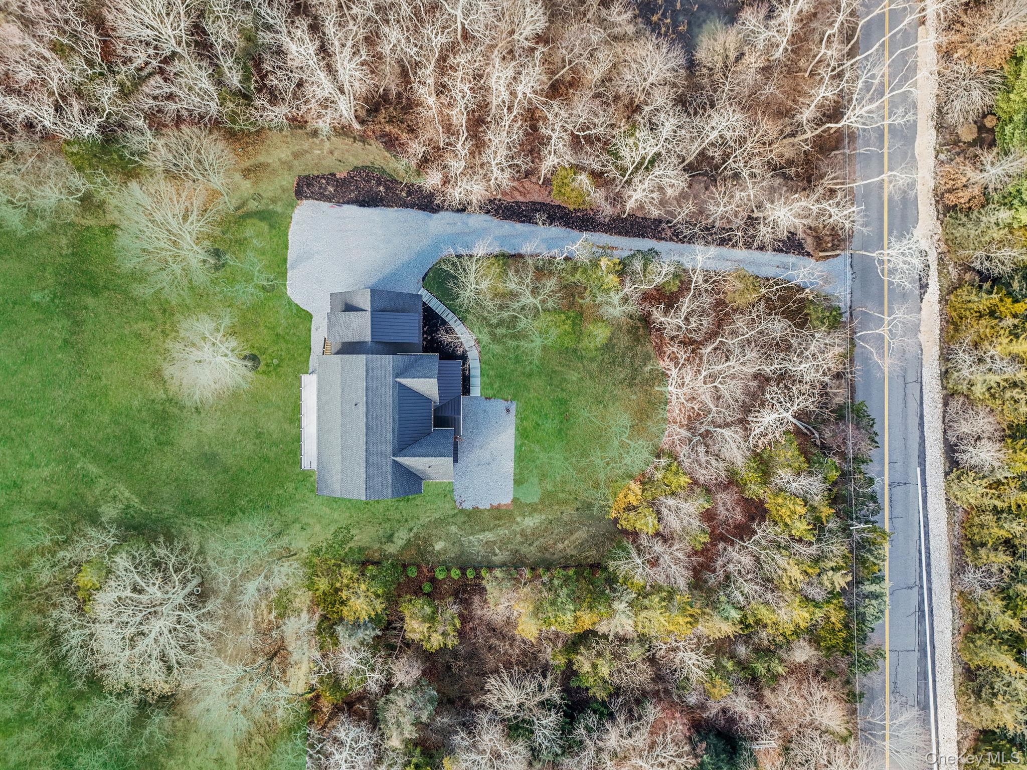 475 West Lane, Aquebogue, NY 11931