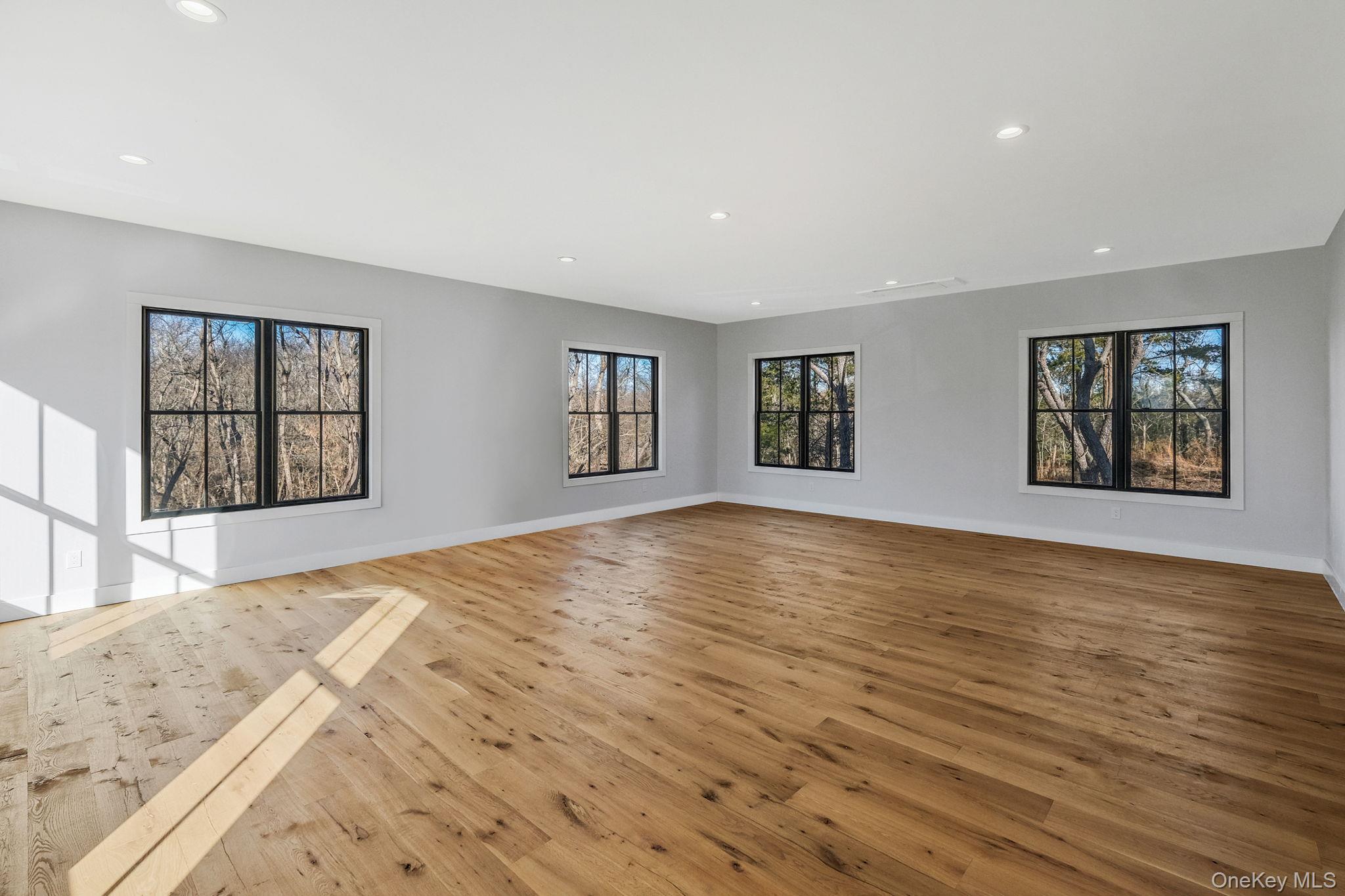 475 West Lane, Aquebogue, NY 11931