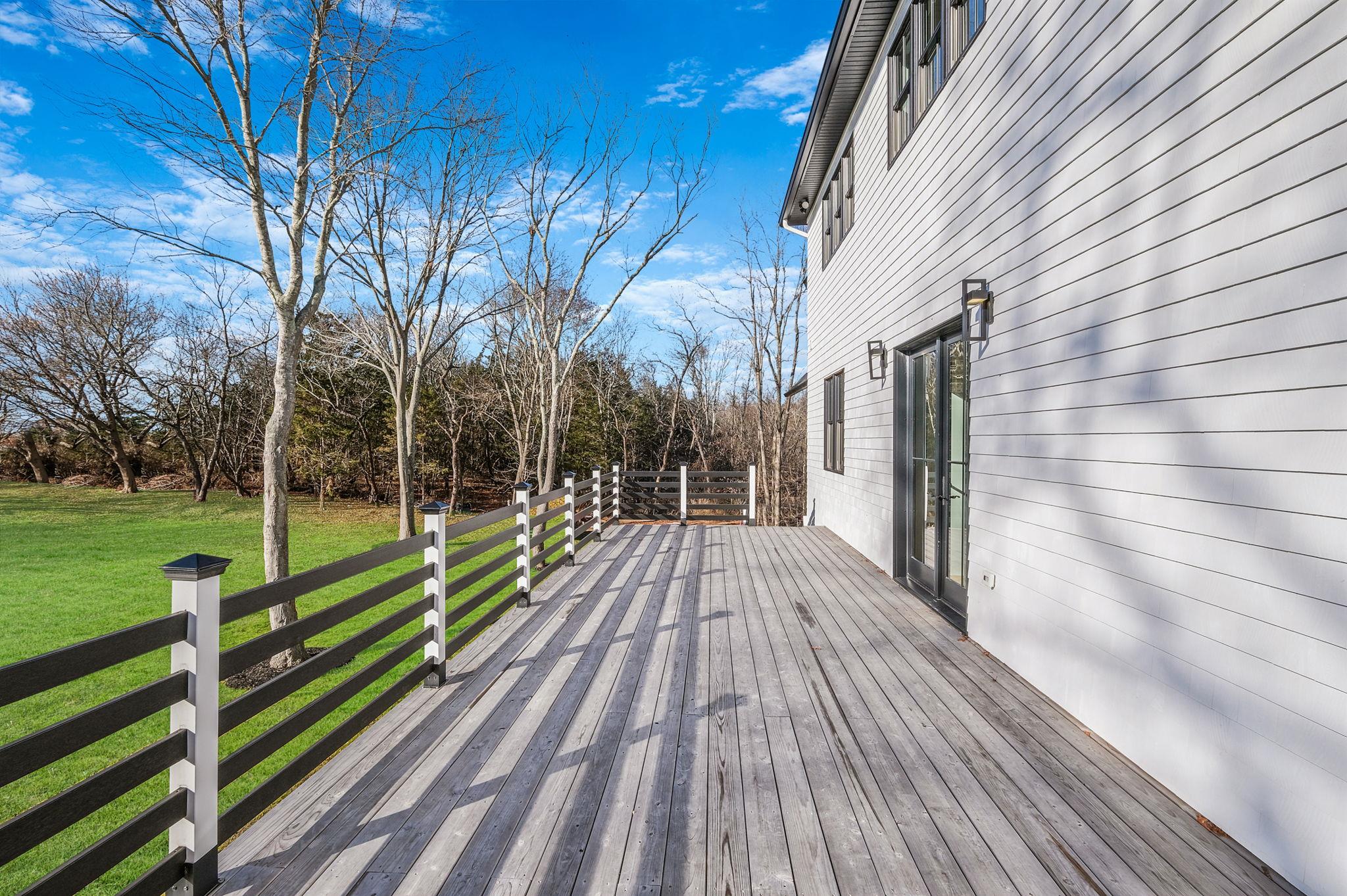 475 West Lane, Aquebogue, NY 11931