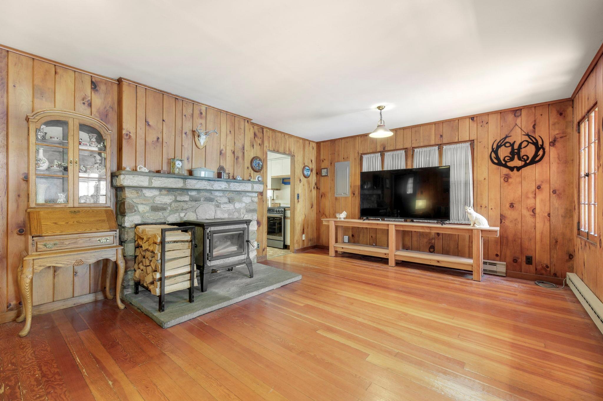 194 Canal Road, Wurtsboro, NY 12790