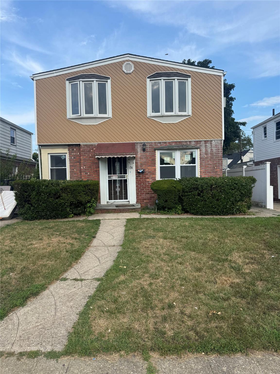 174 Wellington Road, Elmont, NY 11003
