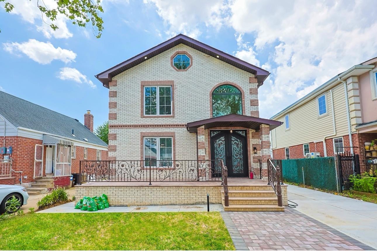83-46 248th Street, Bellerose, NY 11426